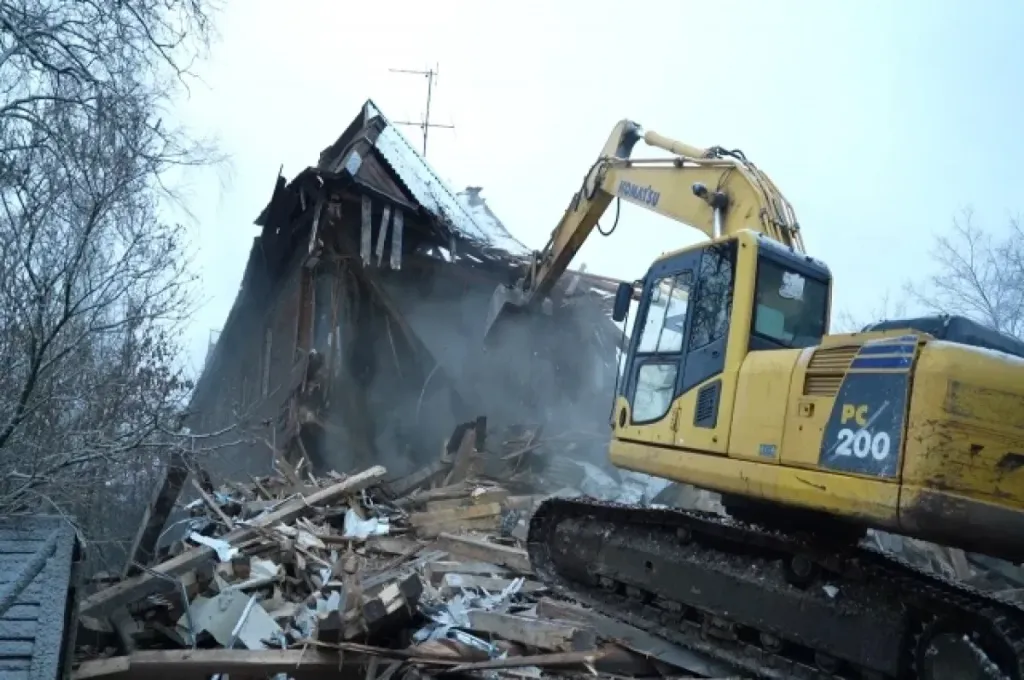 В Ноябрьске за четыре года снесли более 250 ветхих домов