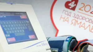 Медики из Надыма провели бесплатный чекап в парламенте Салехарда
